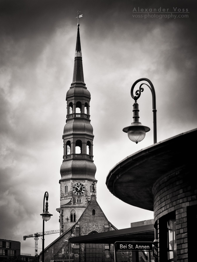 Black and White Photography: Hamburg – St. Catherine’s Church